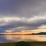 L Du Golf Classe 4 Etoiles 68 M2 Neuf Sans Vis A Vis Plein Sud Сен-Сиприен