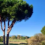L Du Golf Classe 4 Etoiles 68 M2 Neuf Sans Vis A Vis Plein Sud *