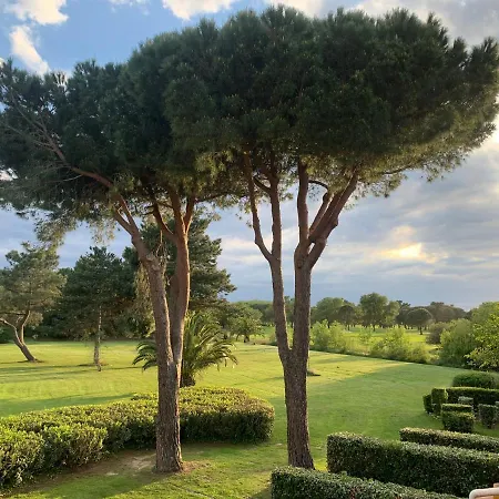 Lägenhet L Du Golf Classe 4 Etoiles 68 M2 Neuf Sans Vis A Vis Plein Sud *