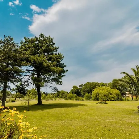 L Du Golf Classe 4 Etoiles 68 M2 Neuf Sans Vis A Vis Plein Sud Apartment